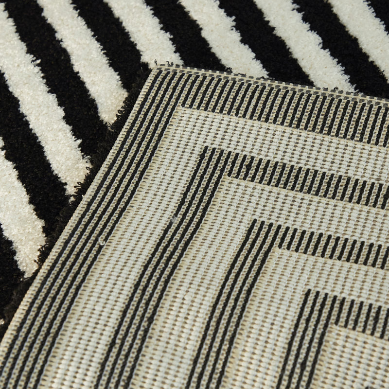 Corrigan Studio® Pangle Geometric Black/White Area Rug & Reviews Wayfair